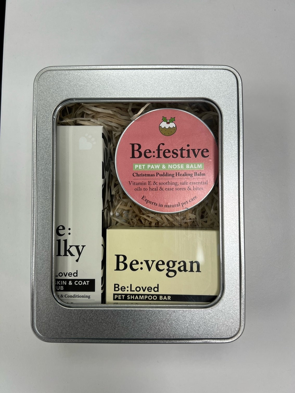 Be:Merry - A festive gift packed full of goodies for pets & their parents.