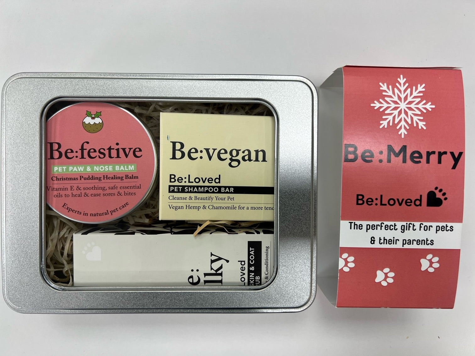Be:Merry - A festive gift packed full of goodies for pets & their parents.
